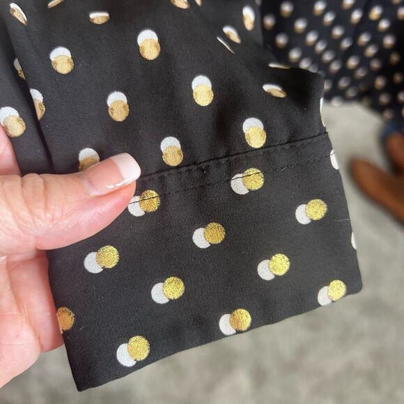 WHOWHATWEAR Size Small Women's Business Shirt Blouse Polyester - Picture 2 of 9